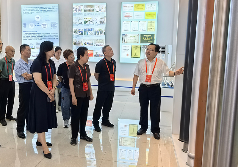 省市人大代表到我司开展执法检查